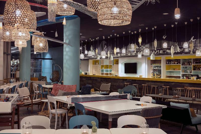 Hotel Hampton By Hilton Paris 4*